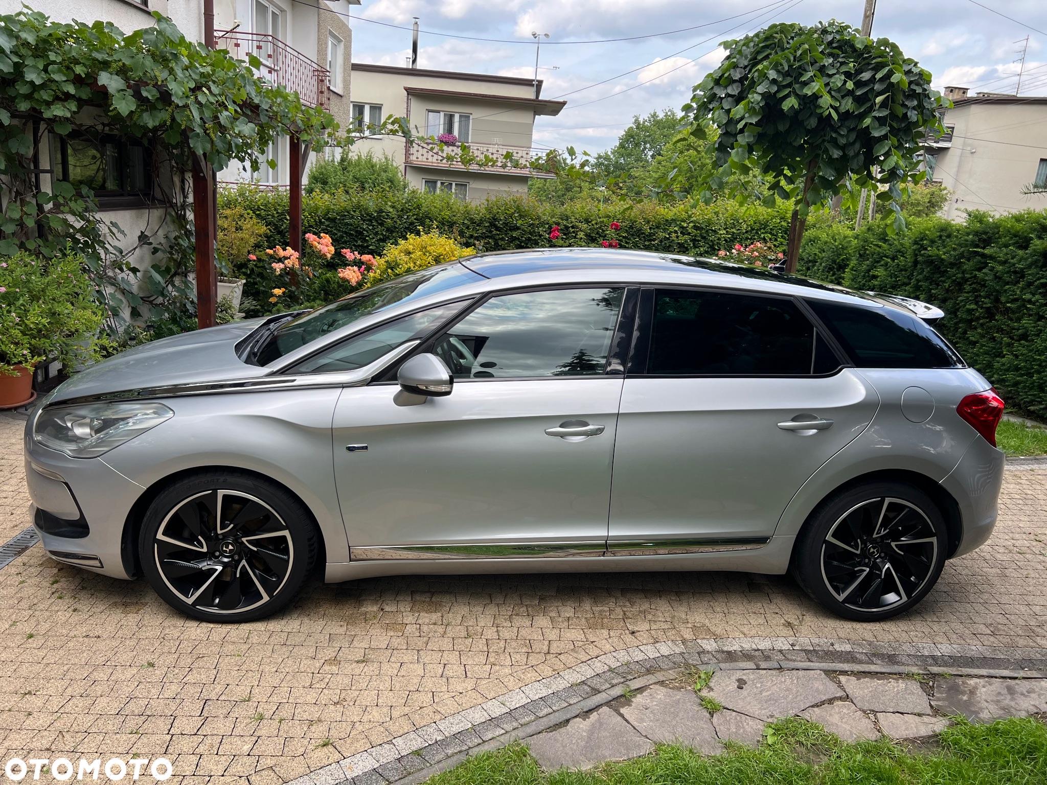 Citroën DS5 2.0 HDi Hybrid4 SportChic MCP - 20
