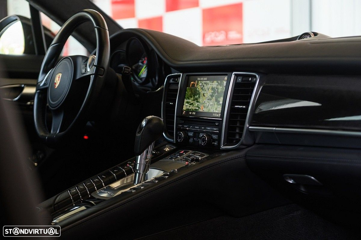 Porsche Panamera S E-Hybrid - 30