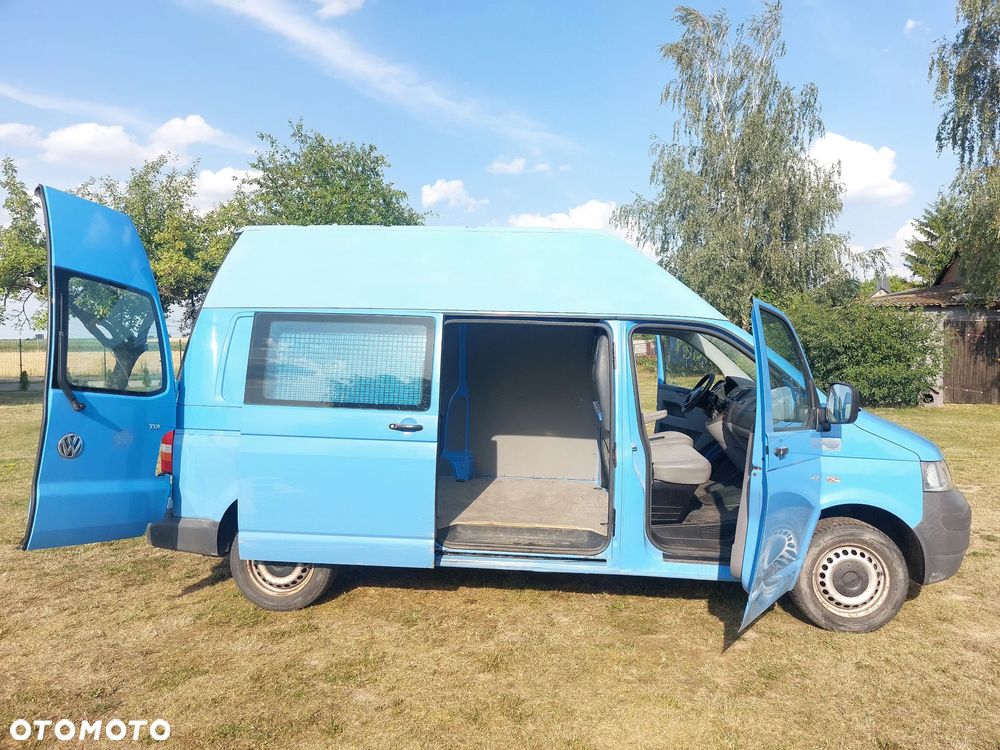 Volkswagen Transporter T5 - 6
