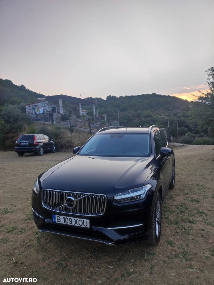Volvo XC 90 D5 AWD Momentum - 3