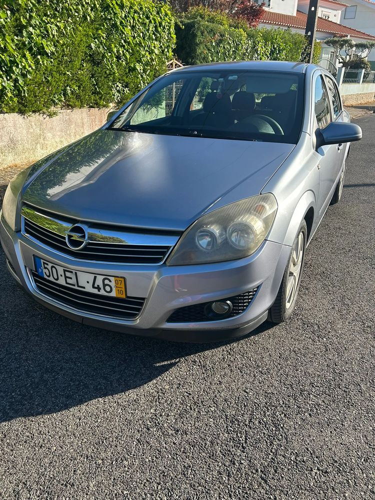 Opel Astra 1.7 CDTi Edition