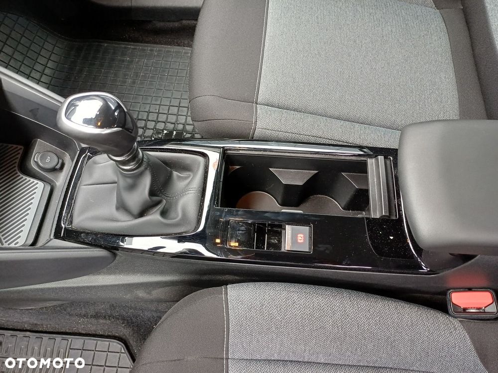 Citroën C4 1.2 PureTech Feel Pack S&S - 17