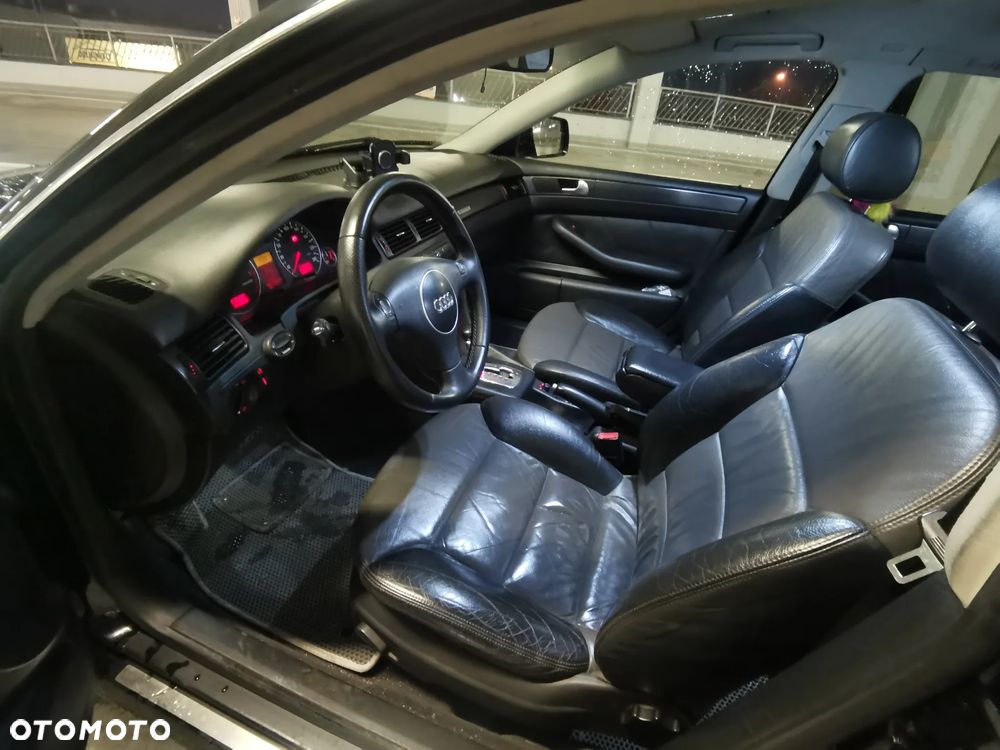 Audi A6 Allroad - 11