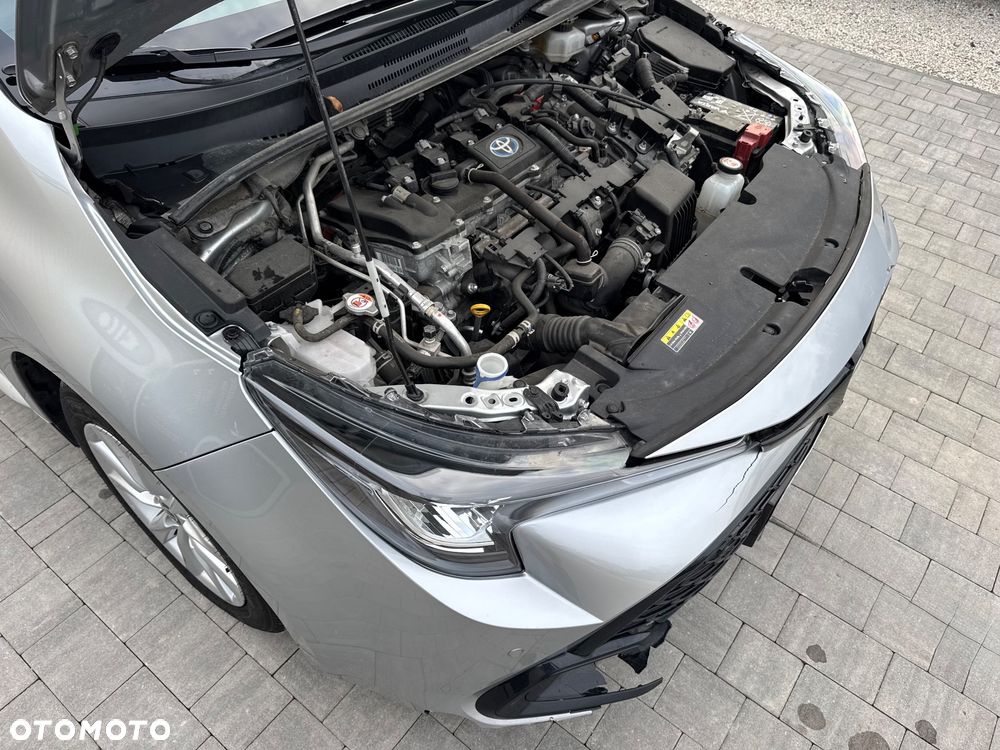 Toyota Corolla 1.8 Hybrid Comfort - 38