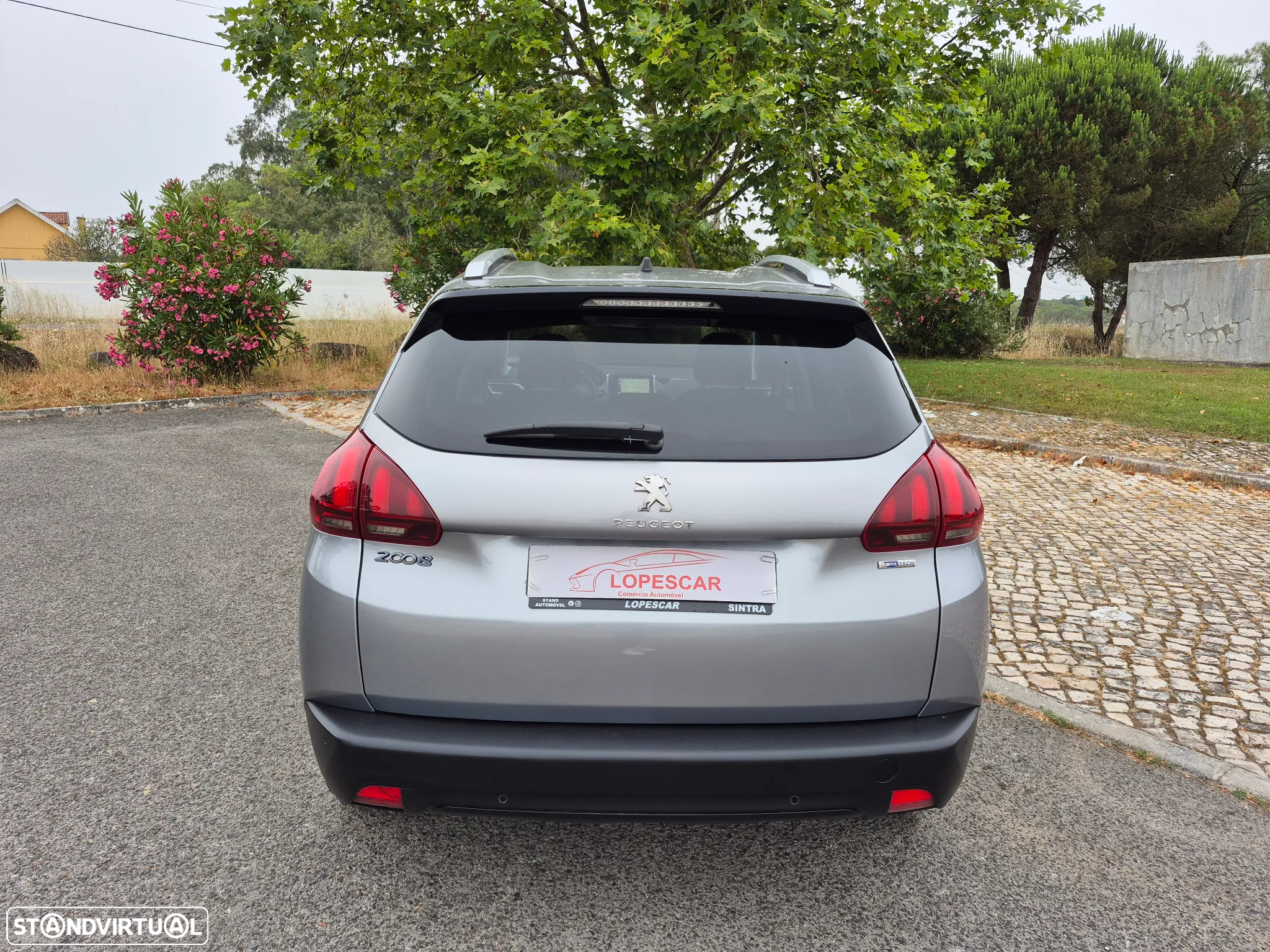 Peugeot 2008 1.2 PureTech Style - 7