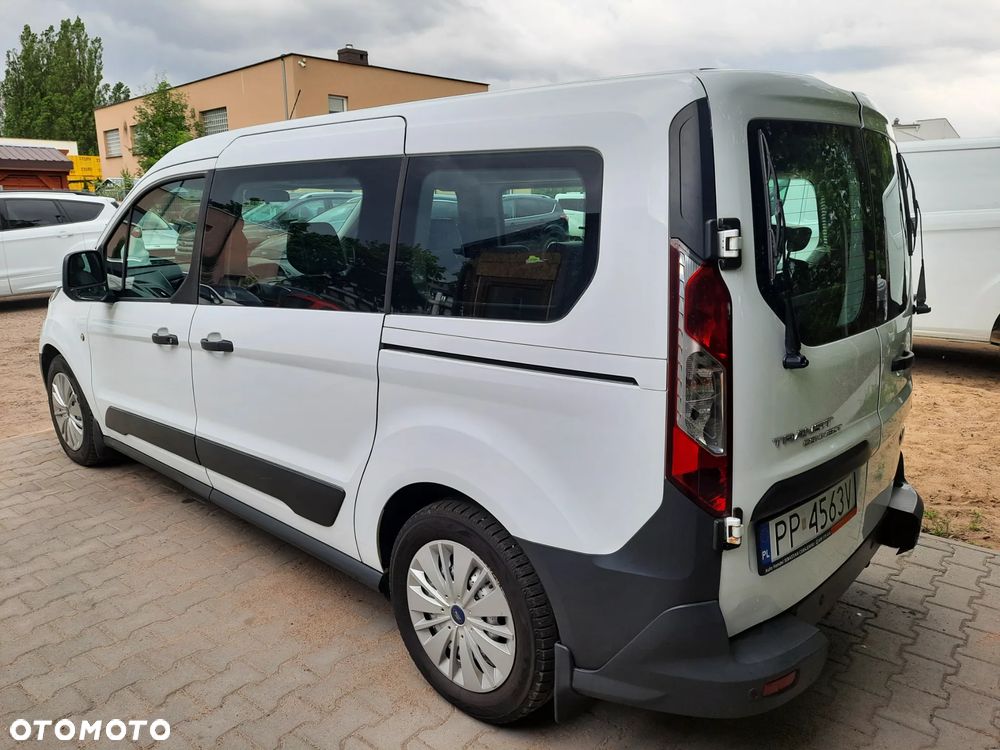 Ford Transit Connect - 9