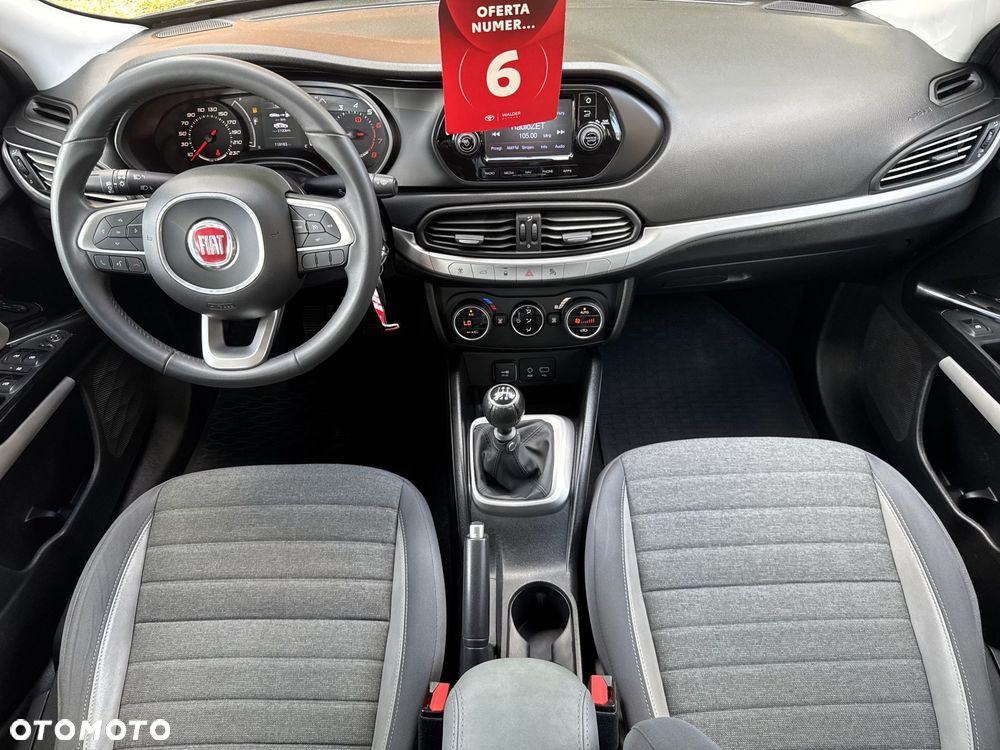 Fiat Tipo 1.4 16V Lounge EU6d - 11