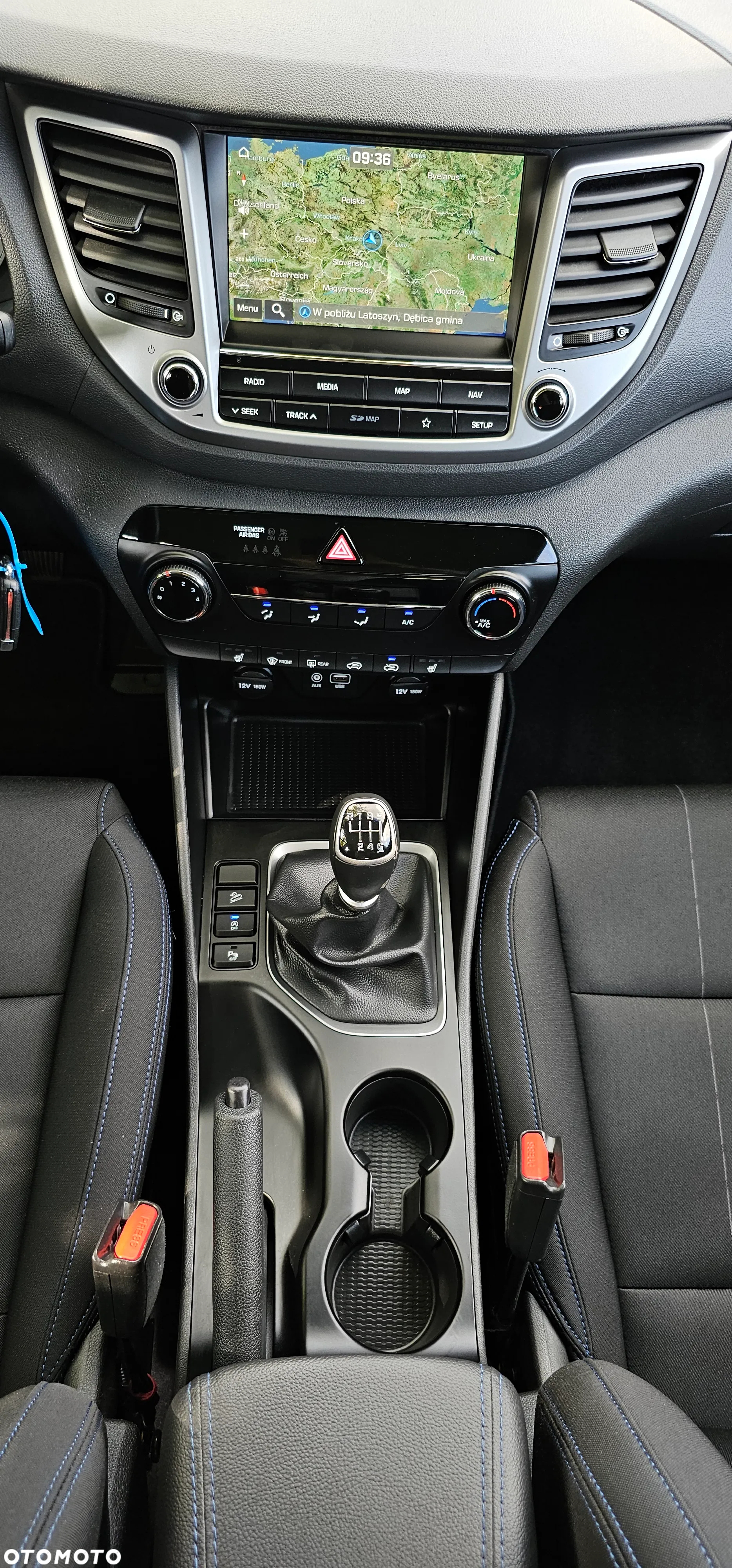 Hyundai Tucson blue 1.6 GDi 2WD Navi - 9