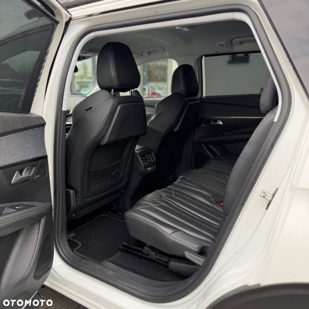 Peugeot 5008 - 23