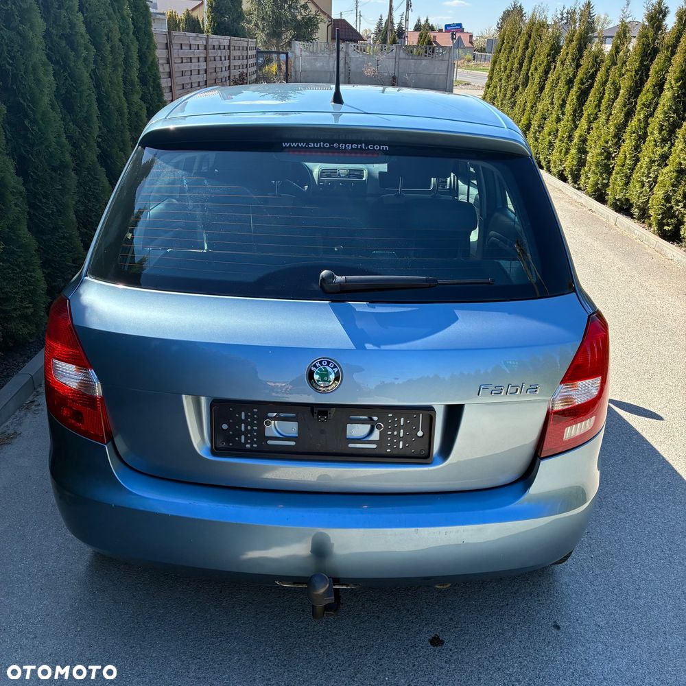 Skoda Fabia - 4