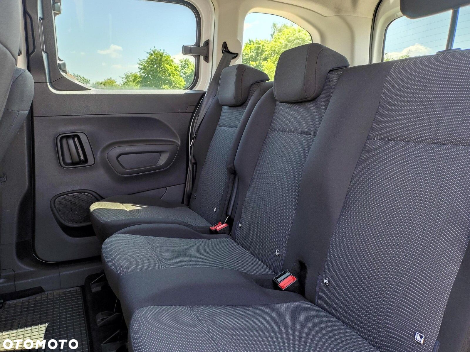 Peugeot Rifter 1.5 BlueHDI Active S&S - 16