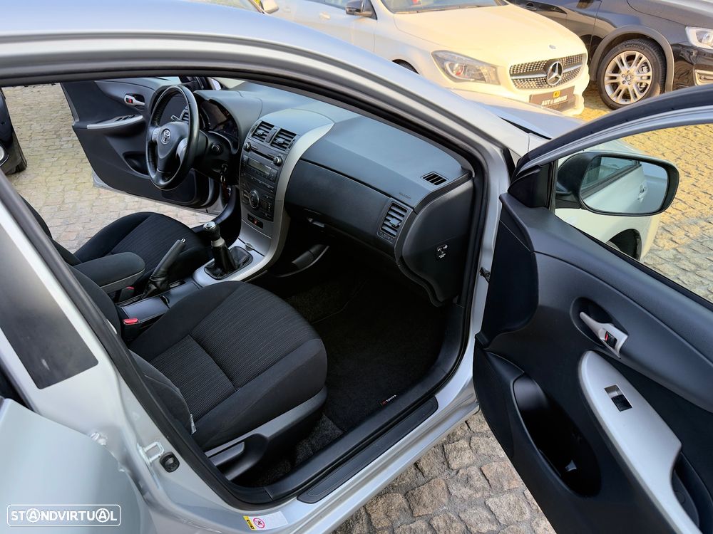 Toyota Corolla 1.4 D-4D - 47