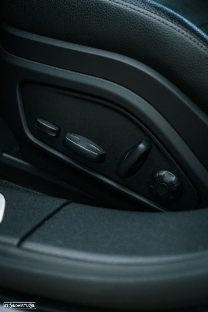 Porsche Panamera 4 E-Hybrid Executive - 19