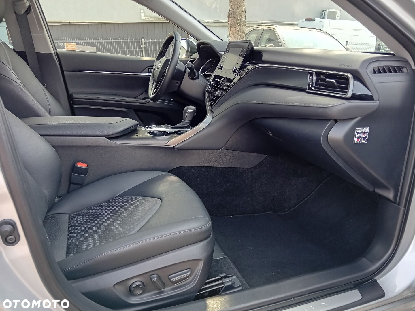 Toyota Camry - 7