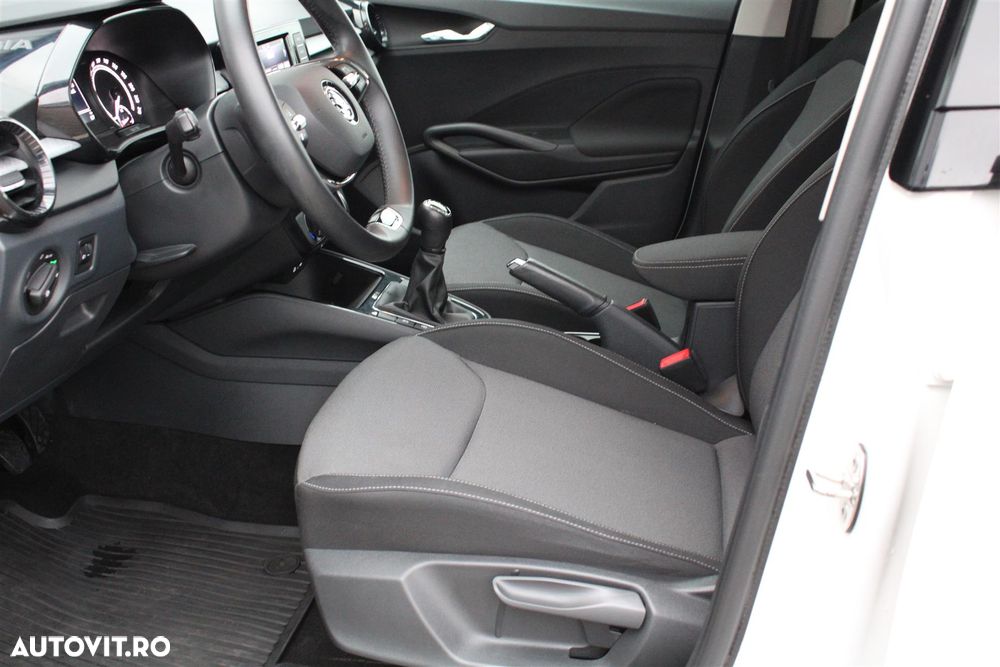 Skoda Fabia 1.0 TSI 95 CP Ambition - 10