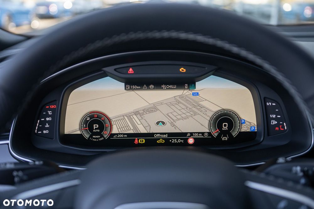 Audi Q8 - 16