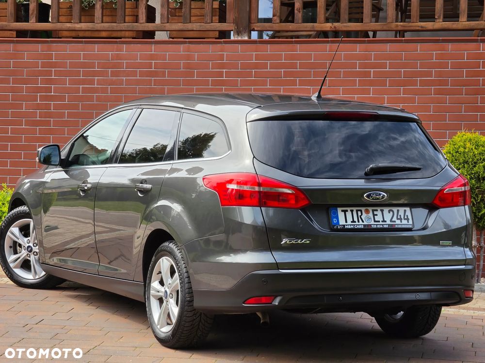 Ford Focus 1.0 EcoBoost Titanium - 5