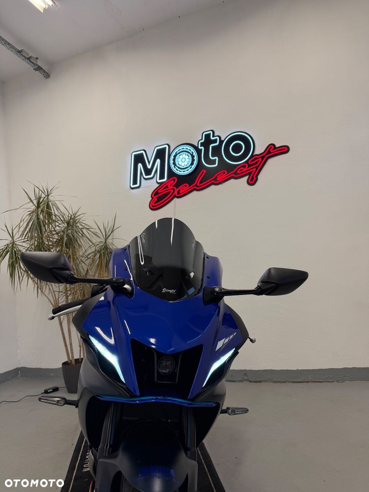 Yamaha R7 - 10