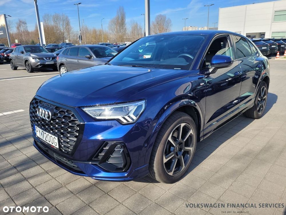 Audi Q3 - 1