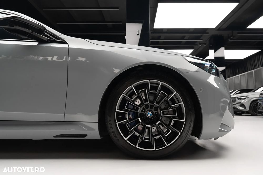 BMW M5 xDrive AT PHEV - 5