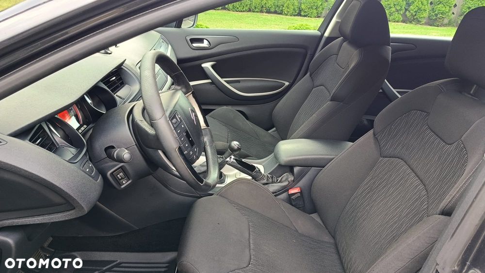 Citroën C5 1.6 HDi Attraction - 13