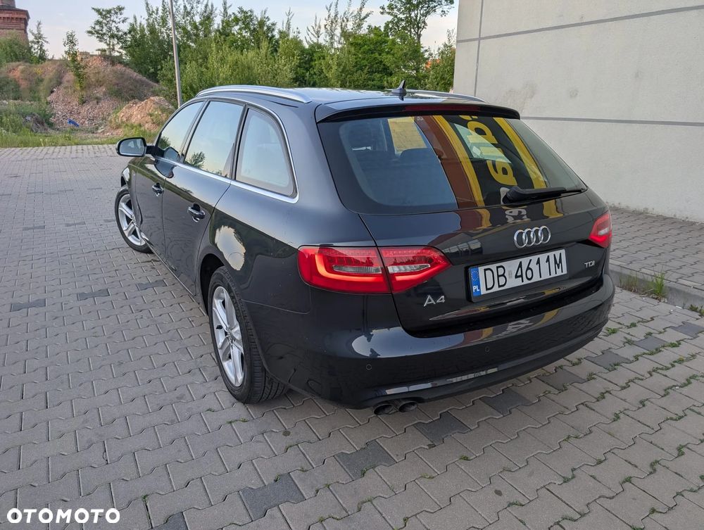 Audi A4 Avant 2.0 TDI ultra DPF Attraction - 9