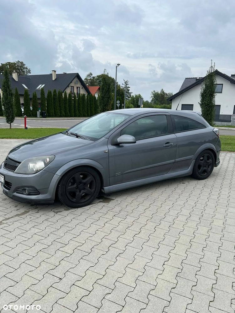 Opel Astra 1.9 CDTI Sport - 2