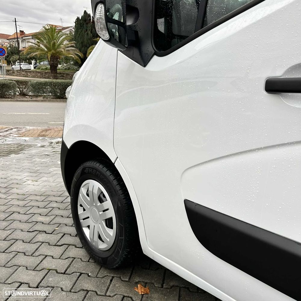 Renault Master 2.3 dCi 125 L2H2 - 8