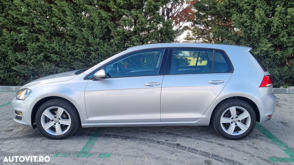 Volkswagen Golf 1.2 TSI BlueMotion Technology Comfortline - 4