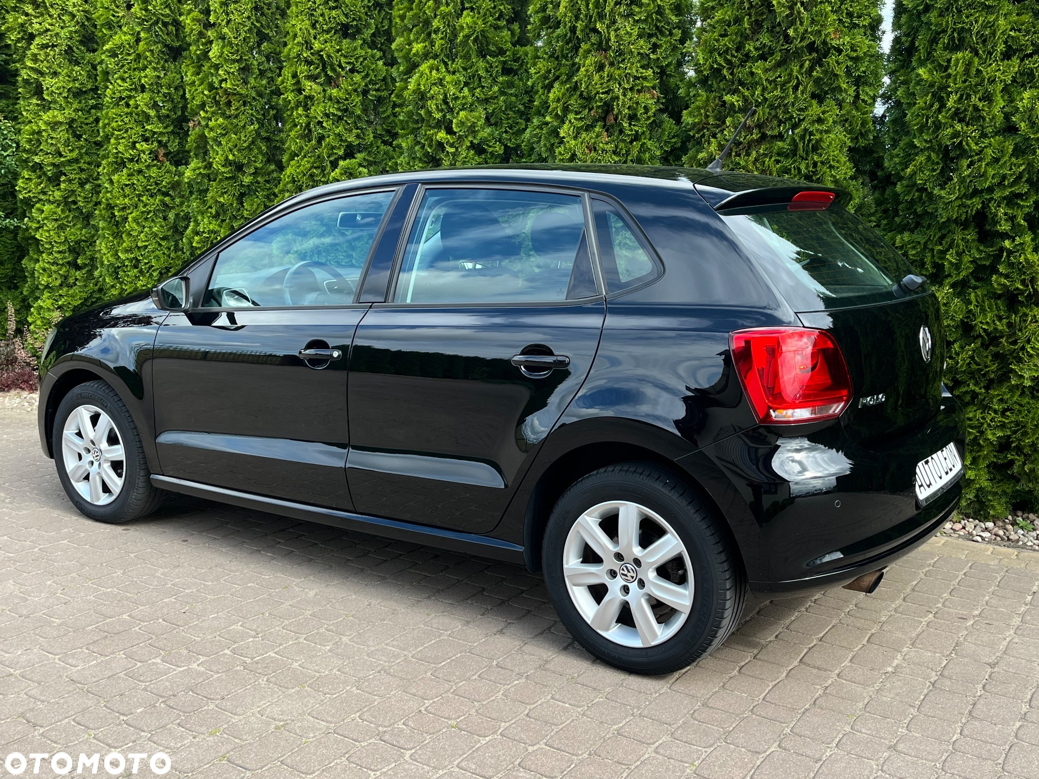Volkswagen Polo 1.2 TSI Blue Motion Technology Comfortline - 9