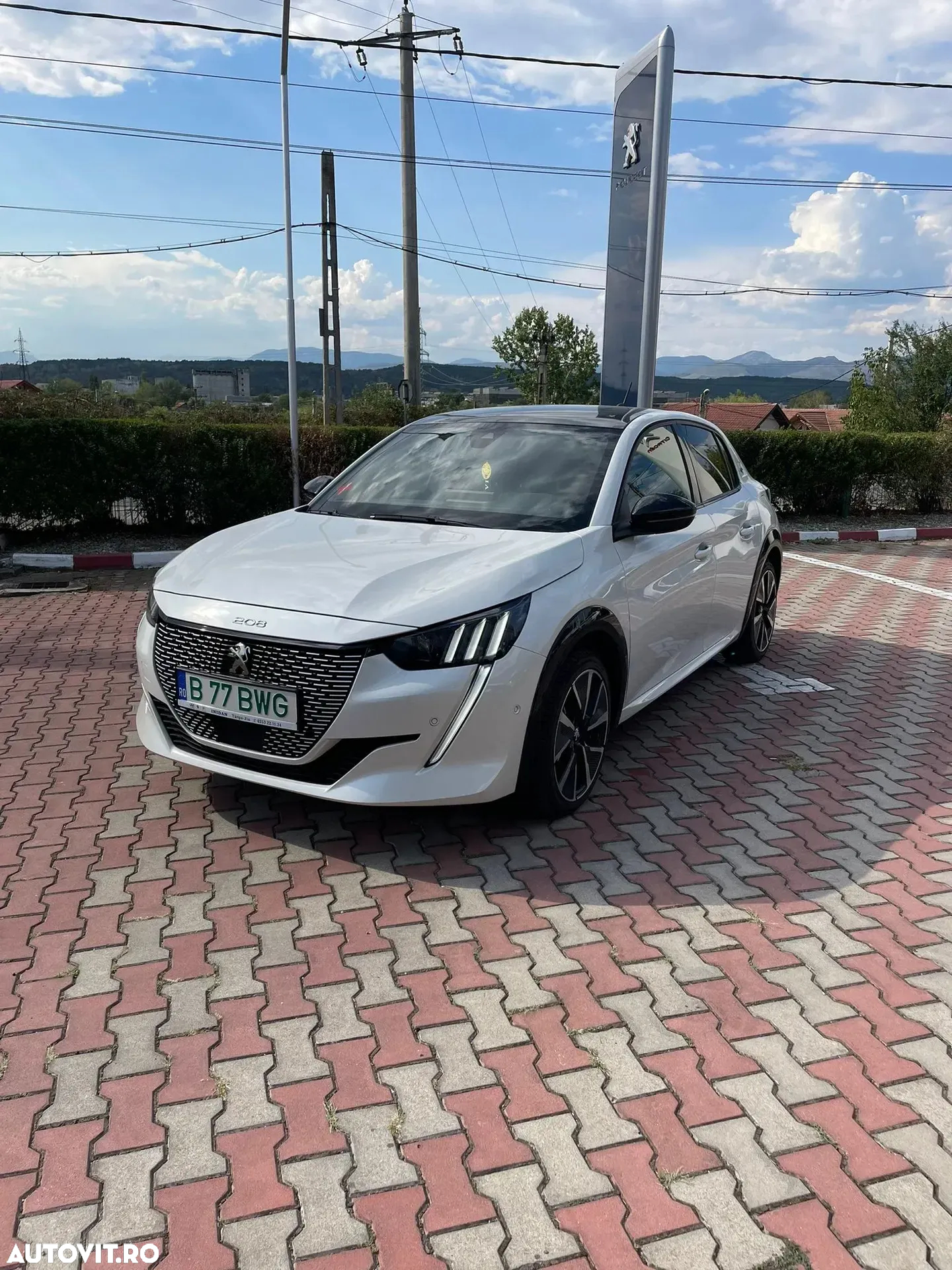 Peugeot 208 e-208 GT - 4