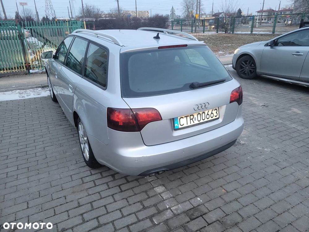 Audi A4 Avant 2.0 TDI - 4