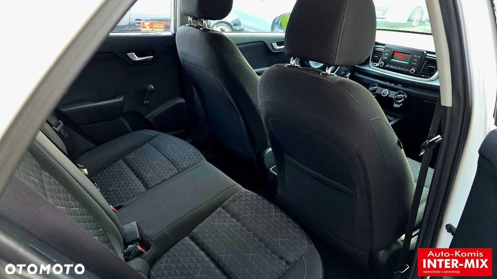 Kia Rio - 28