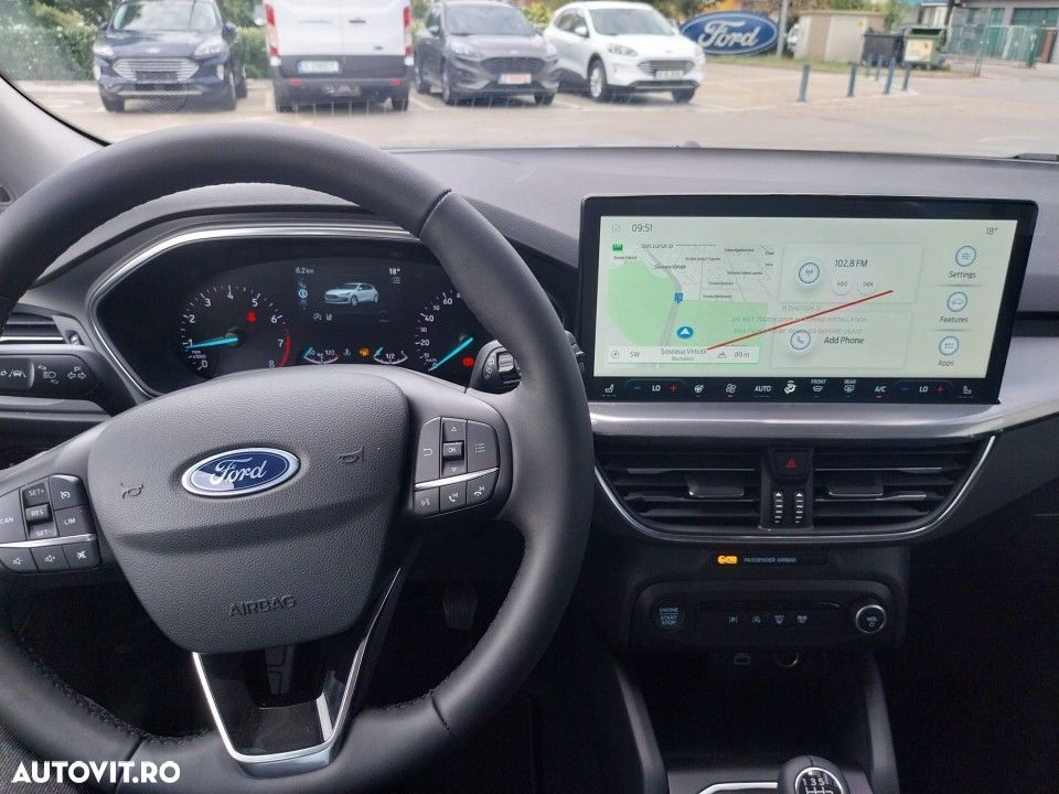 Ford Focus - 8