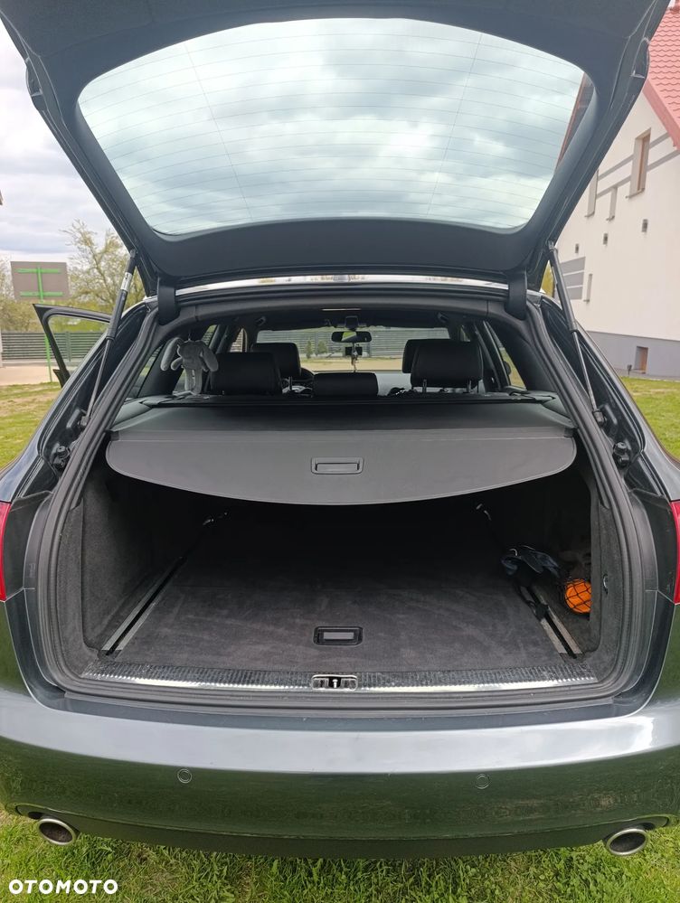 Audi A6 Avant 2.4 - 15