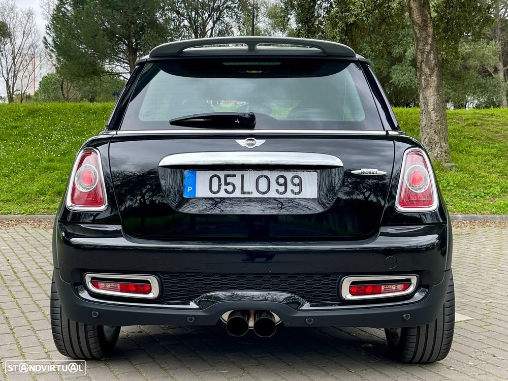 MINI 3 Portas John Cooper Works - 4