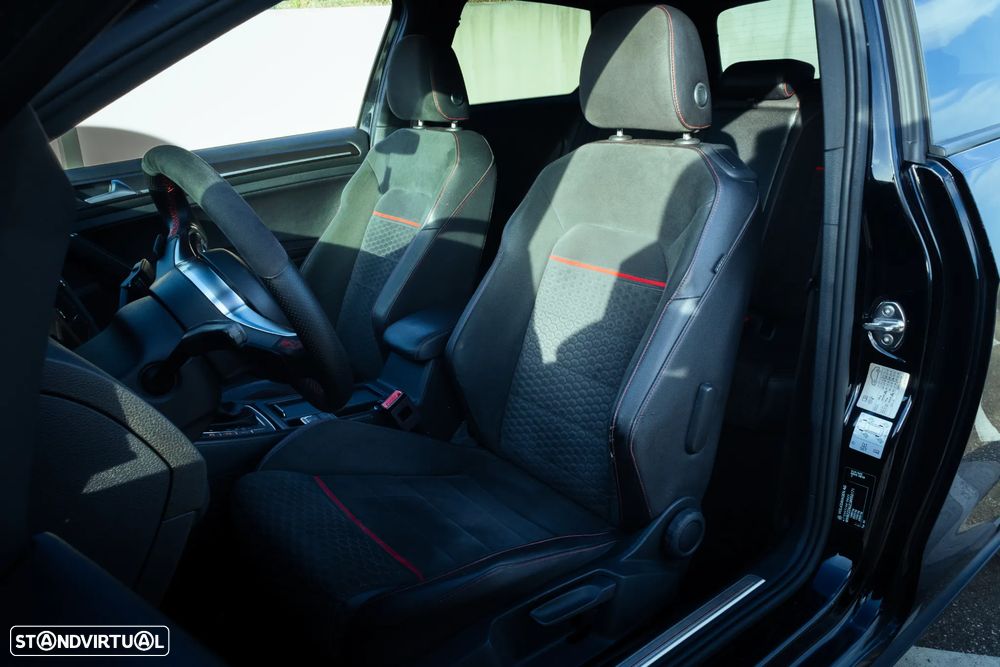 VW Golf 2.0 TSI GTI DSG Performance - 10