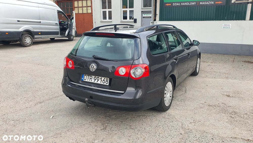 Volkswagen Passat 2.0 TDI Comfortline Optimum DSG - 11