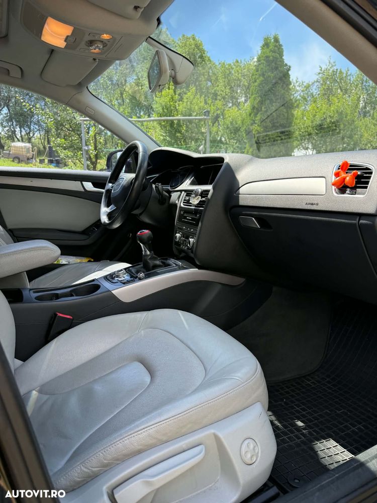 Audi A4 Limuzina 2.0 TDI - 6