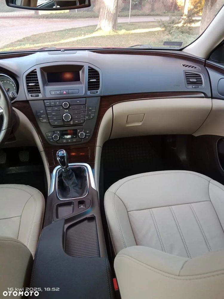 Opel Insignia 2.0 T Sport 4x4 - 9