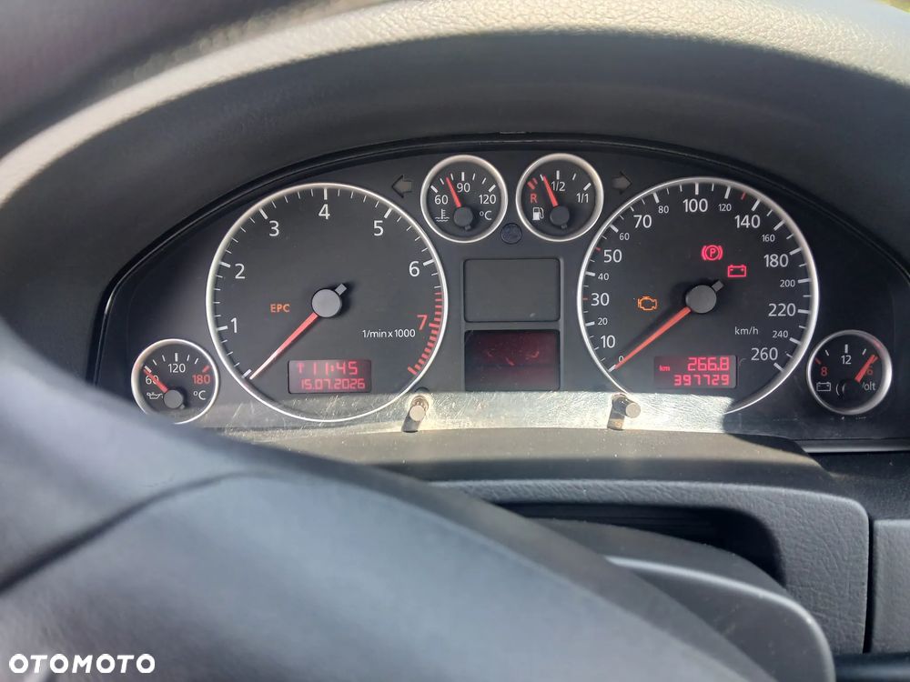 Audi A6 Avant 1.8T - 12
