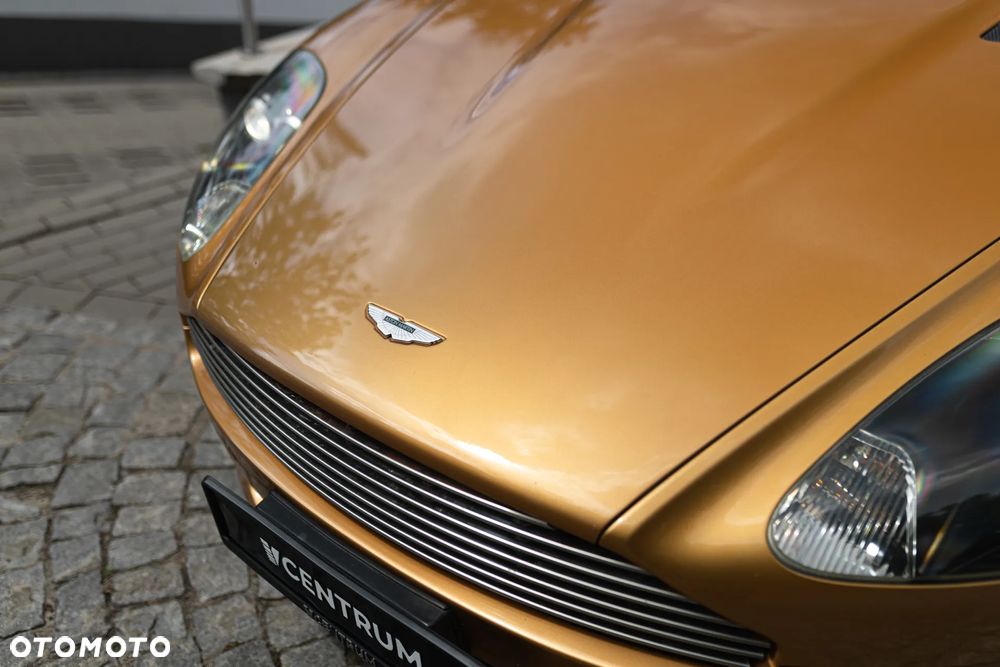 Aston Martin DB9 Touchtronic - 3