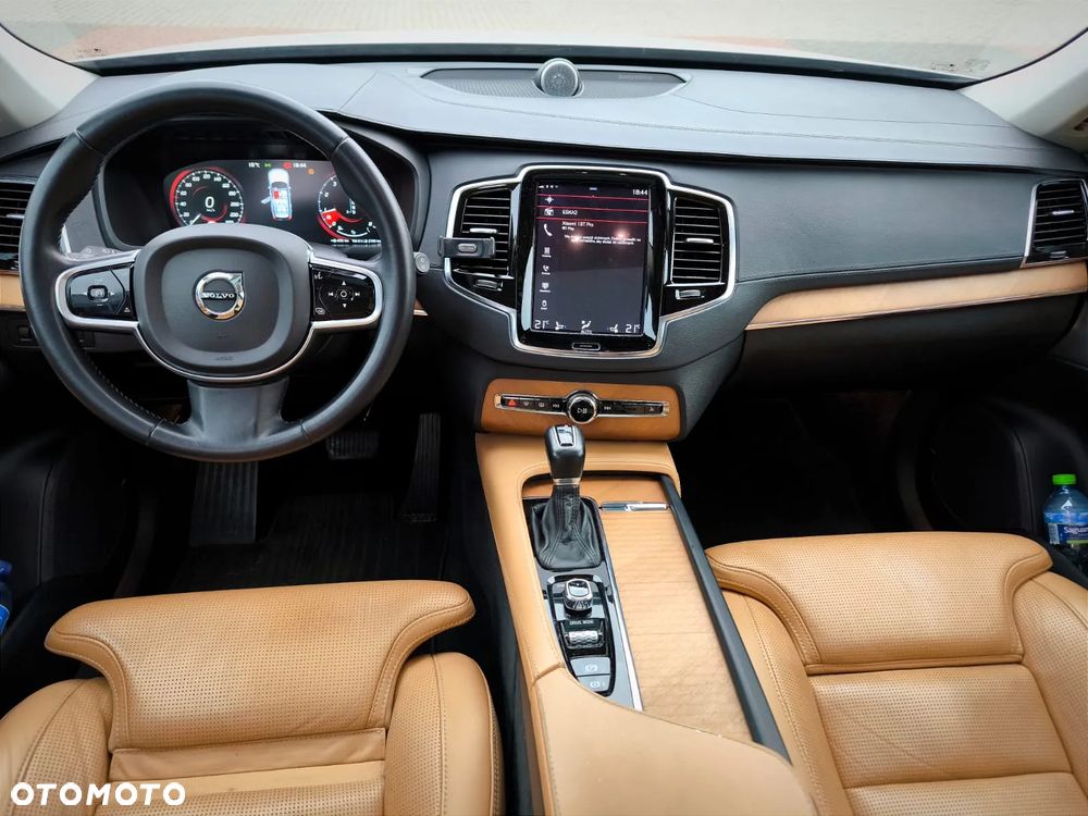 Volvo XC 90 T6 AWD Geartronic Inscription - 10