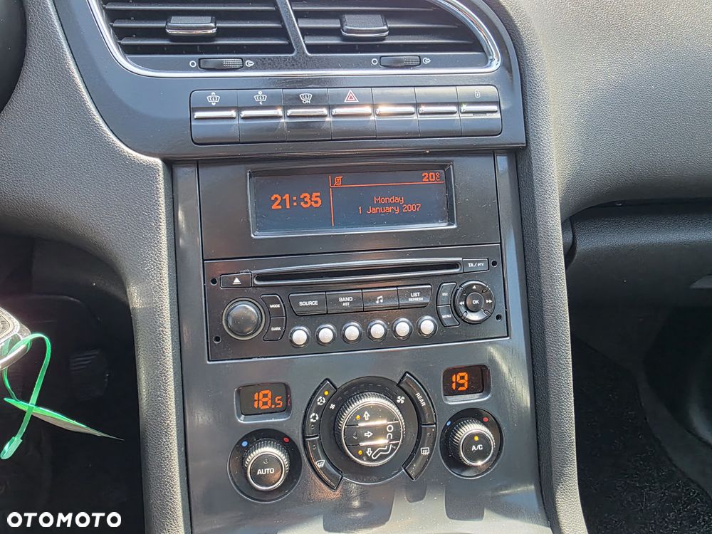 Peugeot 5008 1.6 HDi Active 7os - 25