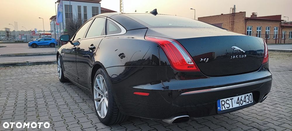 Jaguar XJ 3.0 V6 Kompressor Luxury - 12