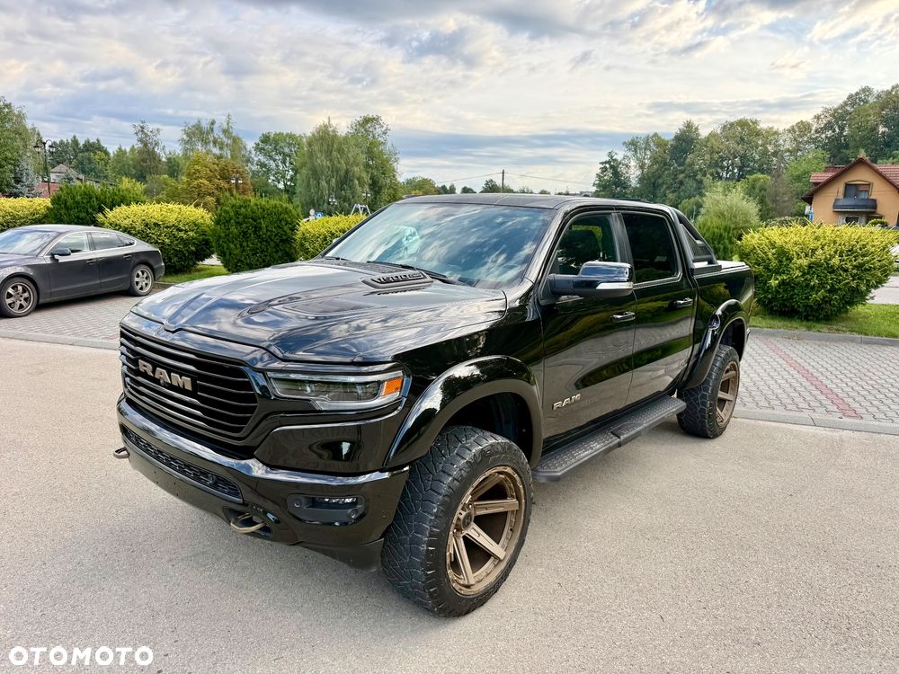 RAM 1500 Crew Cab Sport - 2