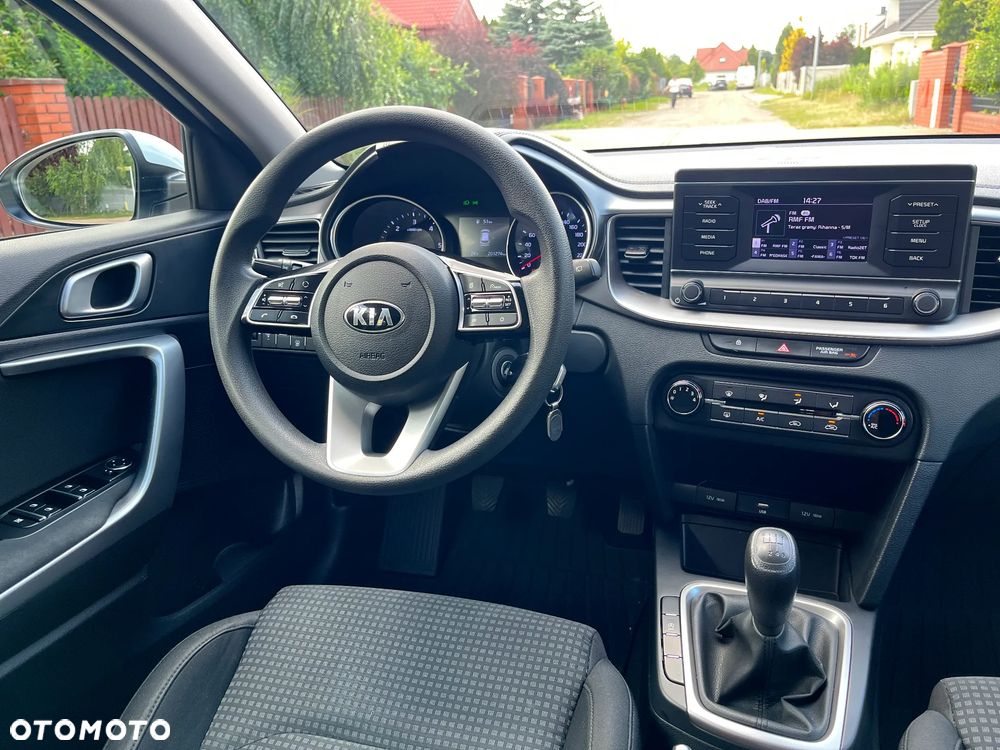 Kia Ceed 1.6 CRDi SCR S - 9