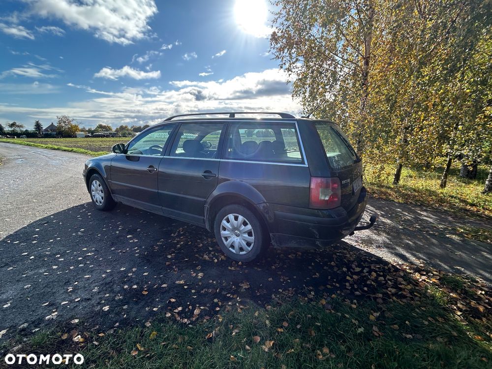 Volkswagen Passat - 2