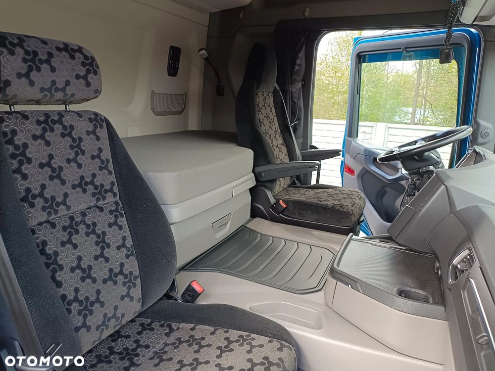 Scania ''S''  G 450* 6x2*+DŻWIG KRAN HDS ATLAS 206.3VE  WYSÓW 11,2m * Sterowanie Radiowe* ROTATOR* CHWYTAK do PALET* Skrzynia 6.8m* 298000km - JAK NOWA* z NIEMIEC - 13
