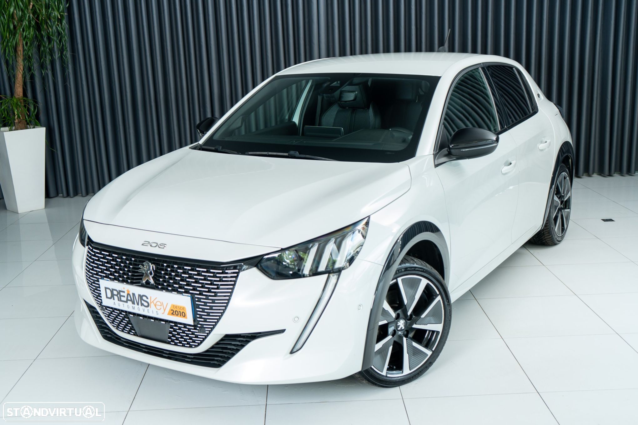 Peugeot e-208 50 kWh GT Line - 1